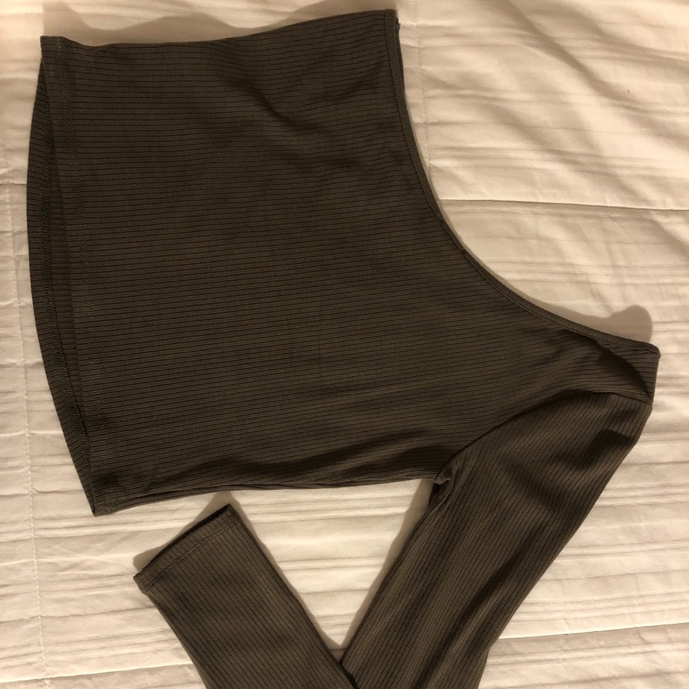 garage dark green long sleeve